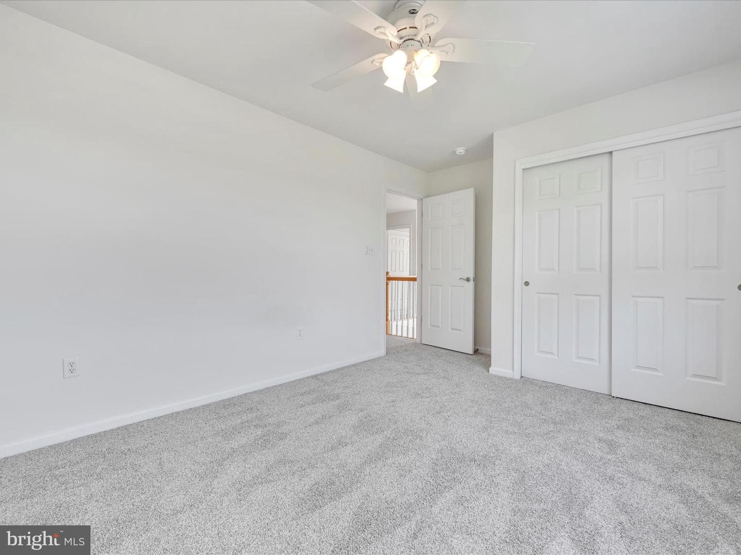 2 Fox Chase Lane photo 27
