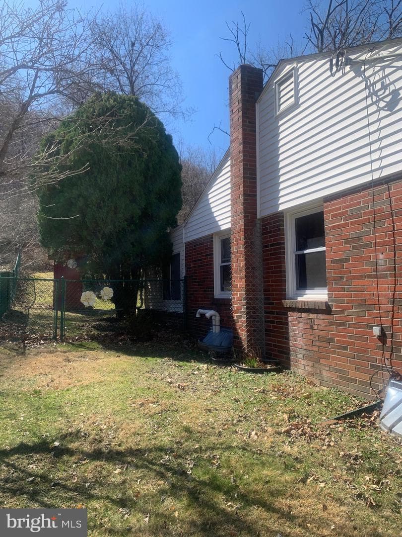 2034 Highland Avenue photo 4