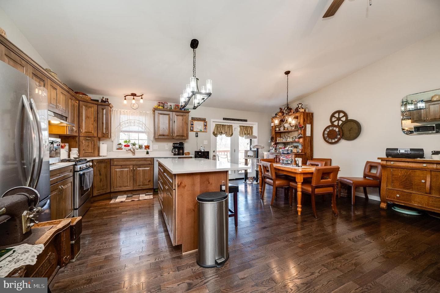 1133 Ashbourne Drive photo 24