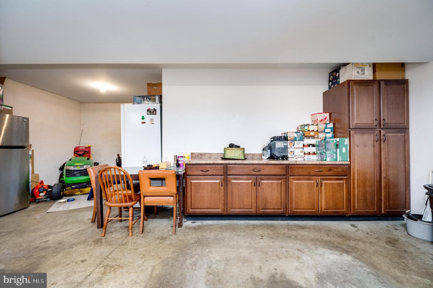 1133 Ashbourne Drive photo 50