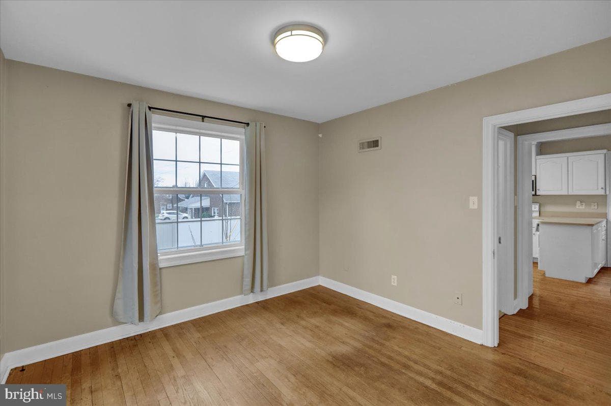 1403 College Avenue photo 14