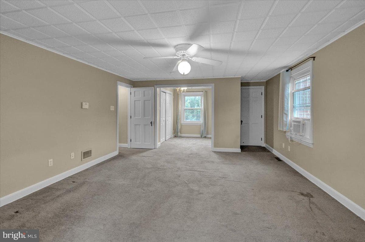 1403 College Avenue photo 25
