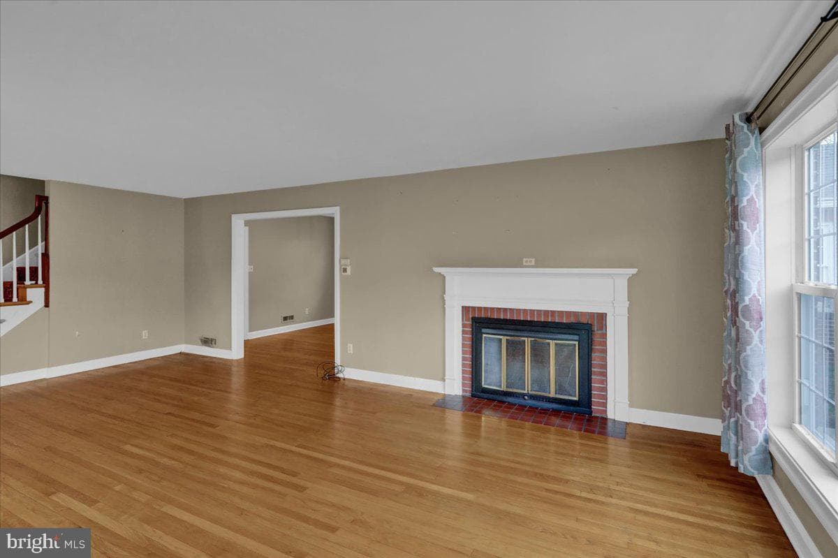 1403 College Avenue photo 9