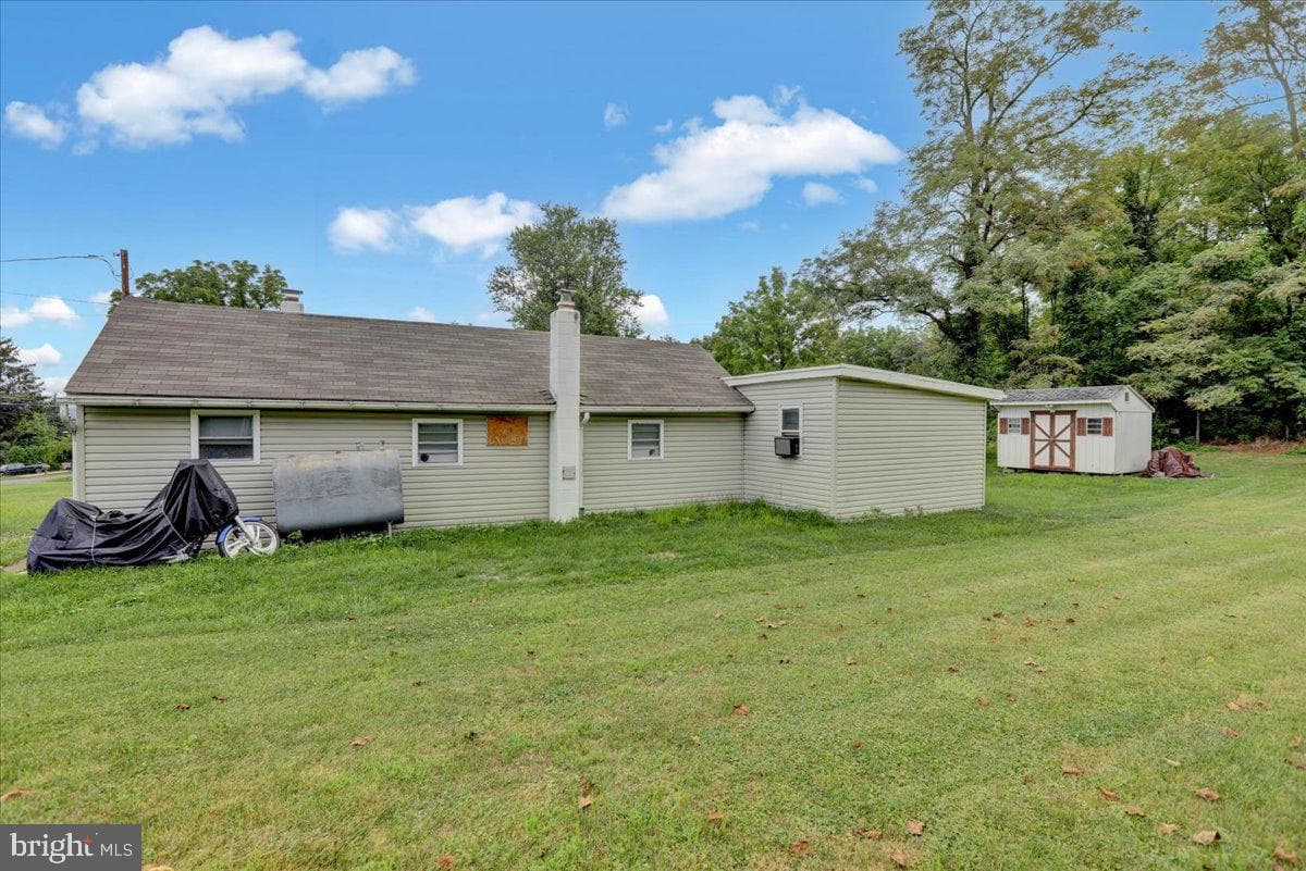 255 Keller Road photo 16
