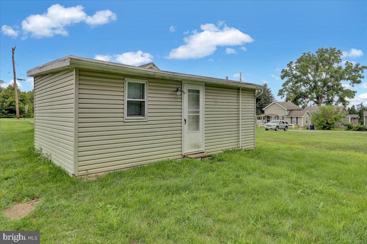 255 Keller Road photo 18