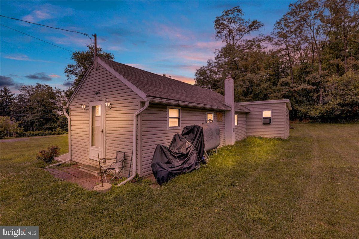 255 Keller Road photo 3