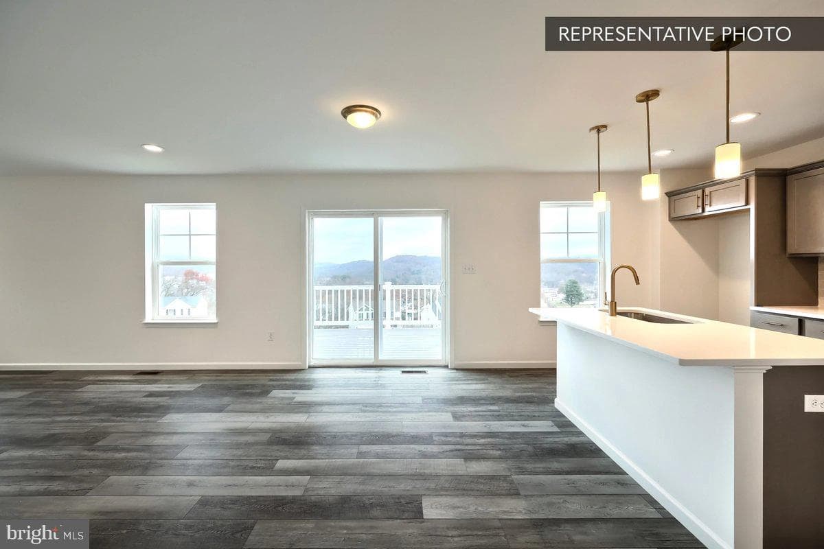 313 E Locust Street #lot 3 photo 6