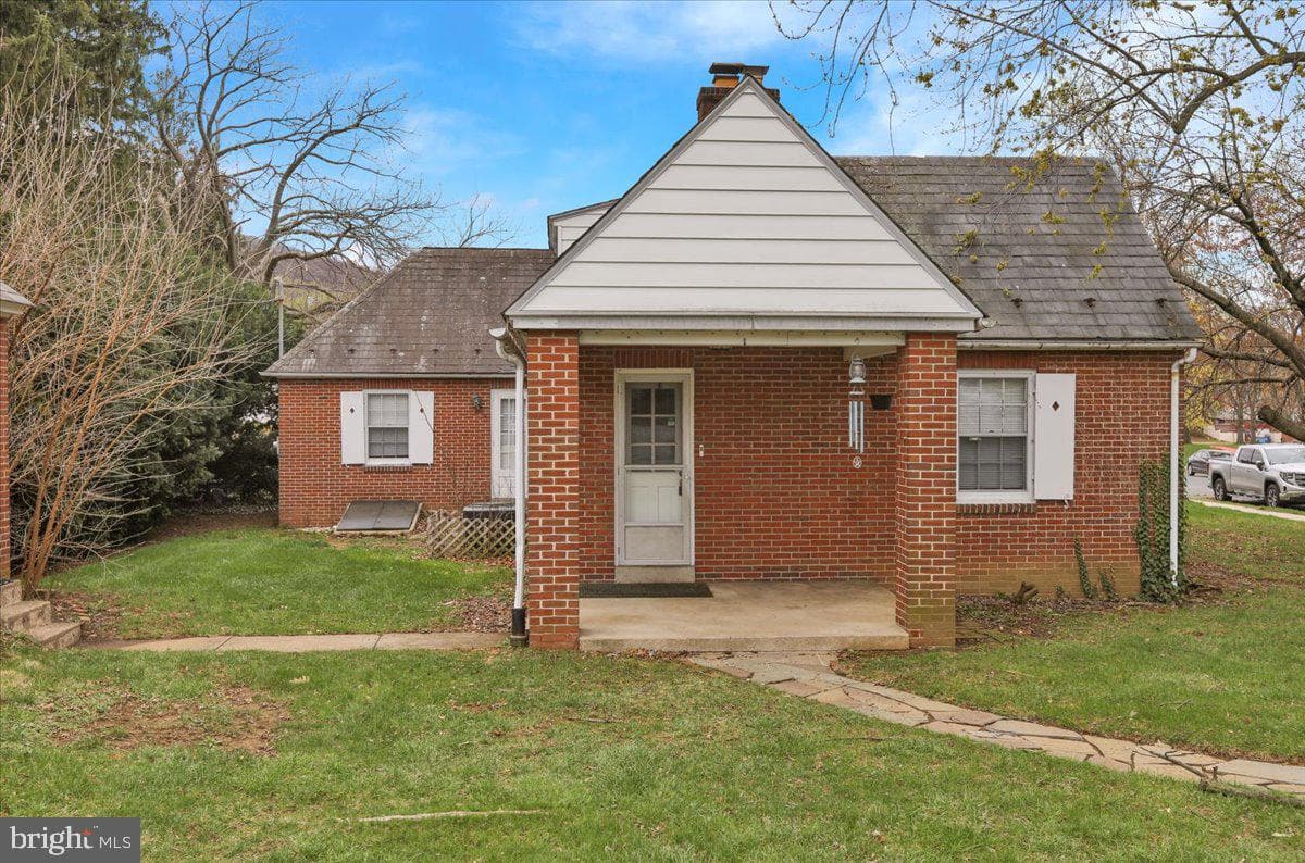 1823 N 15th Street photo 6