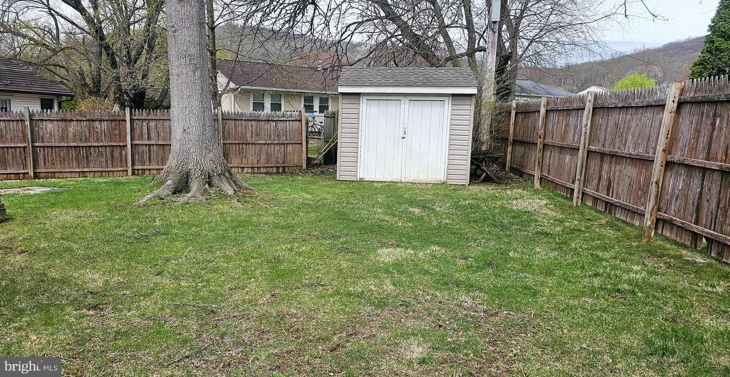 4401 Mays Avenue photo 19