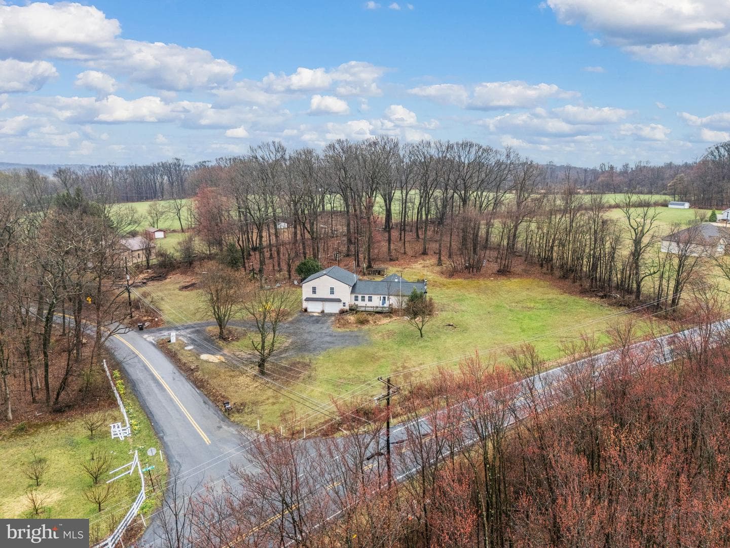 552 Baldy Hill Road photo 4