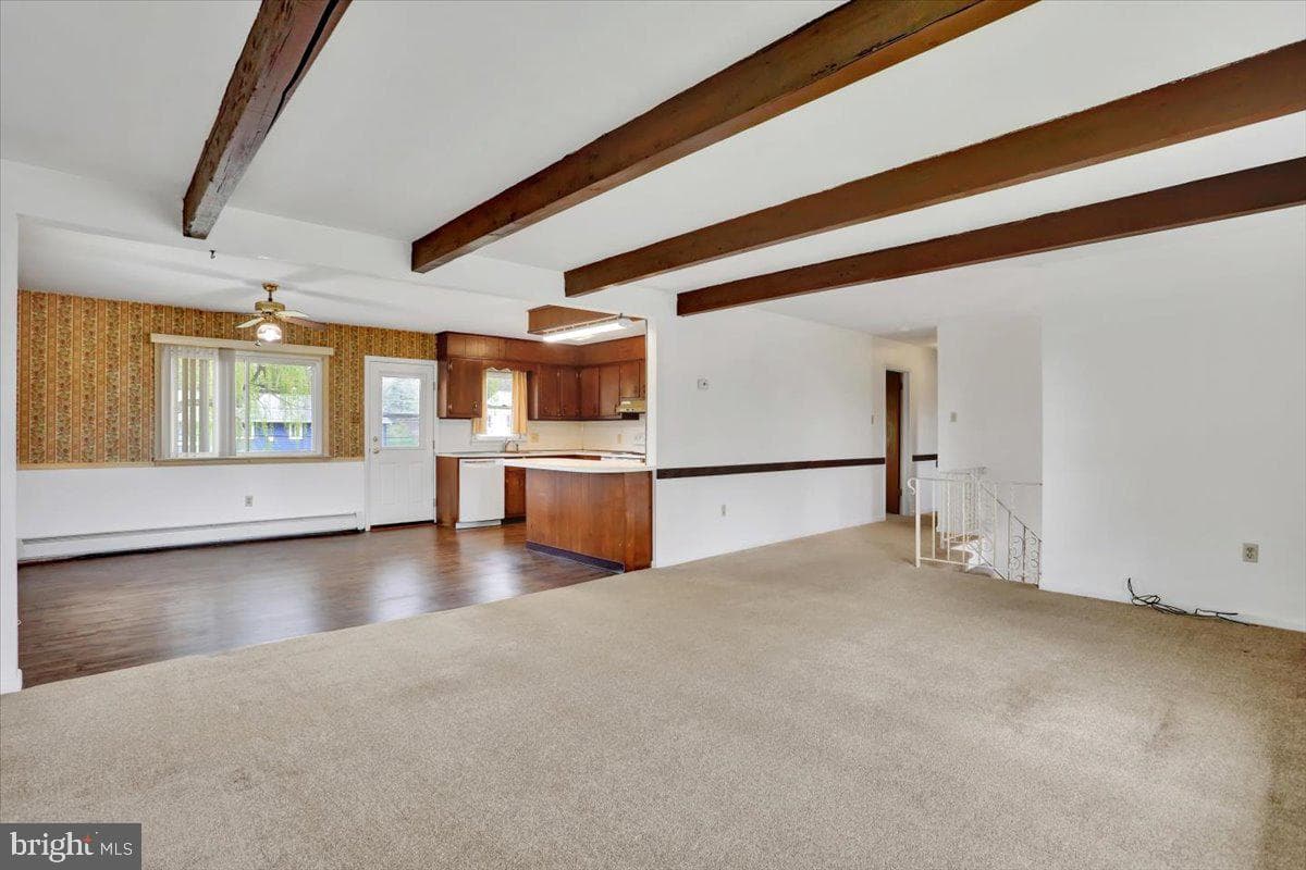 410 Laurelwood Drive photo 10