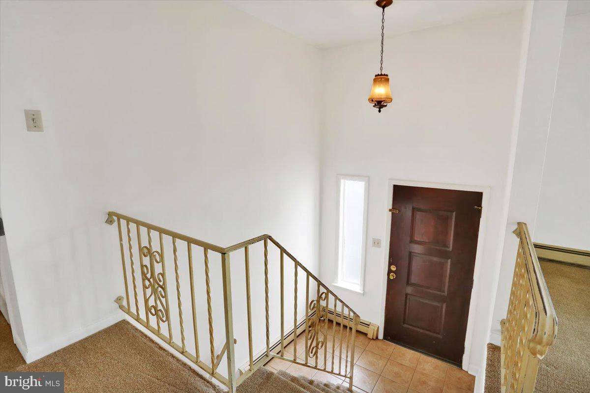410 Laurelwood Drive photo 7