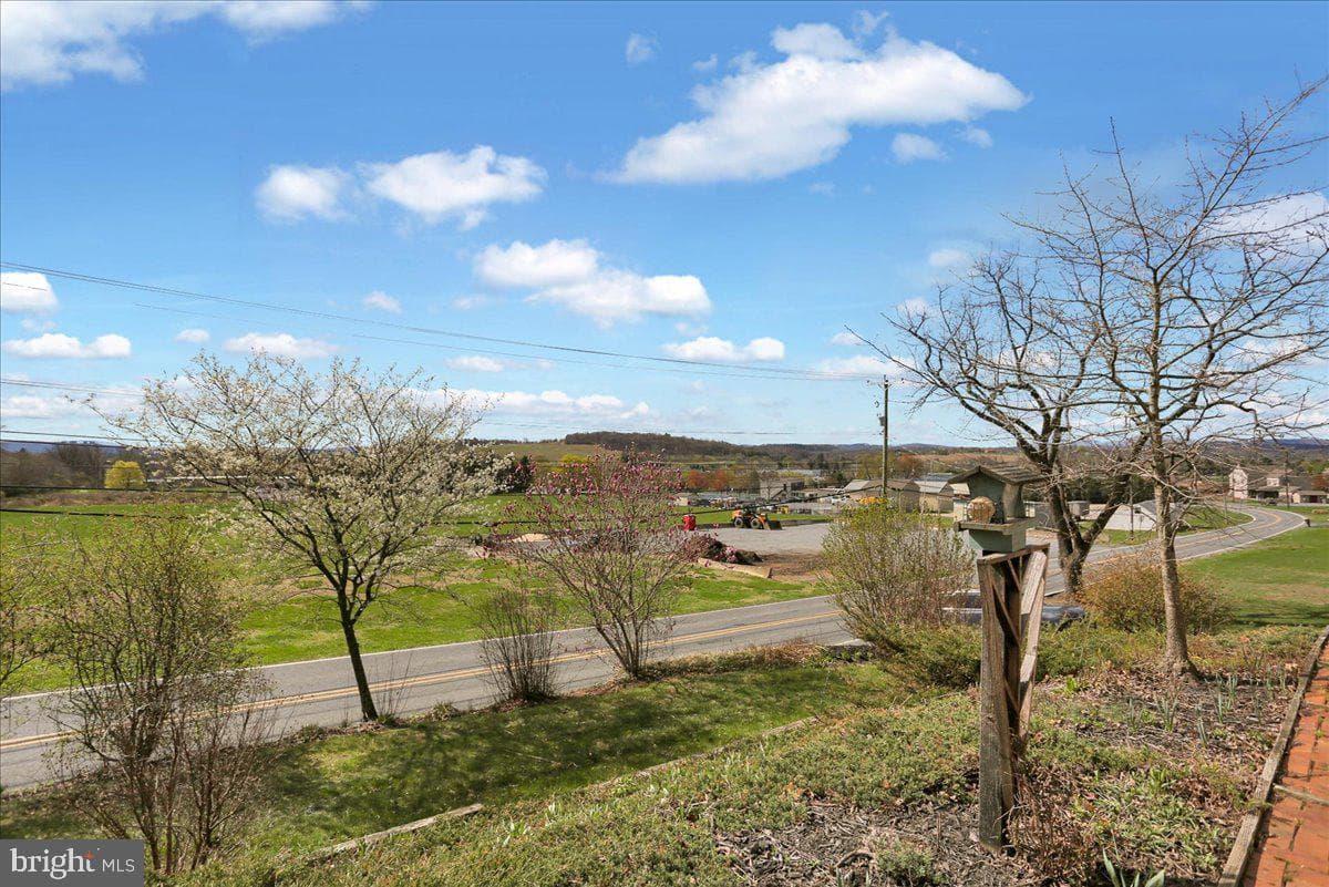 1032 W Leesport Road photo 34