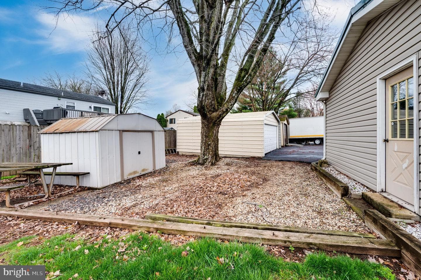 1250 Dauphin Place photo 11