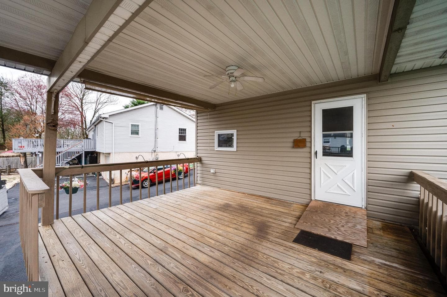 1250 Dauphin Place photo 9