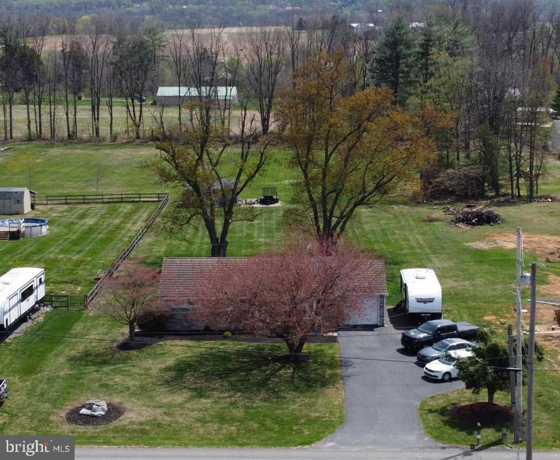 322 Bertolet Mill Road photo 30