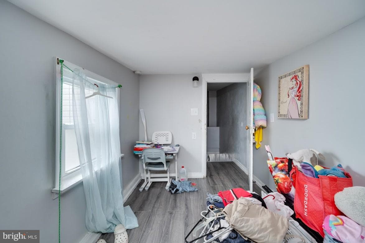 235 Maple Street photo 15