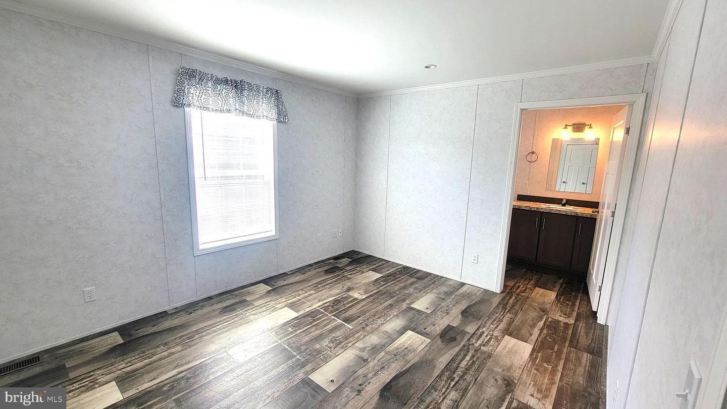 3 Joseph Avenue photo 11