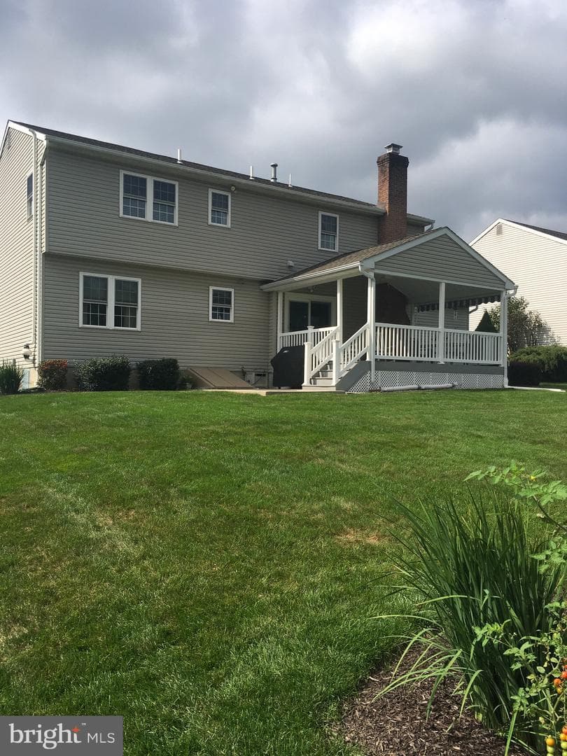 322 Carriage Drive photo 2