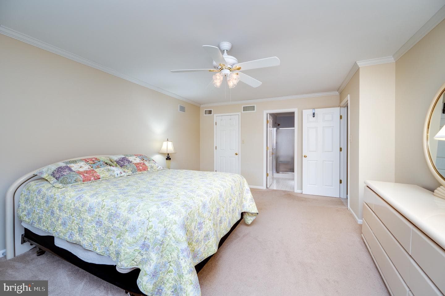 322 Carriage Drive photo 27