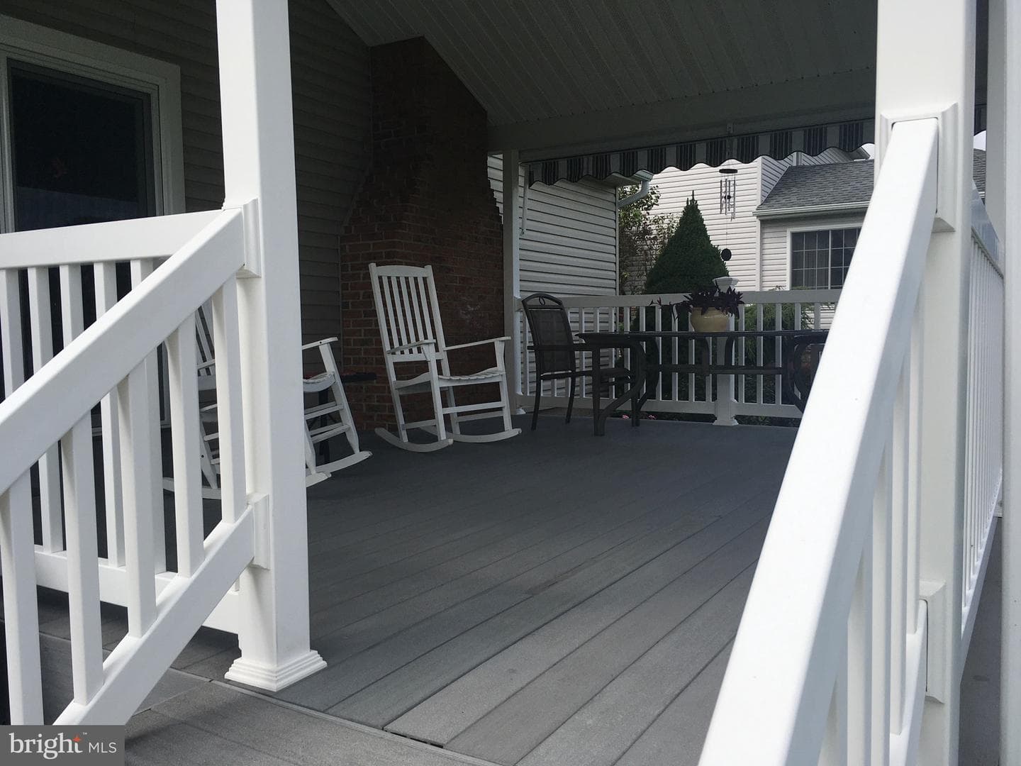 322 Carriage Drive photo 6