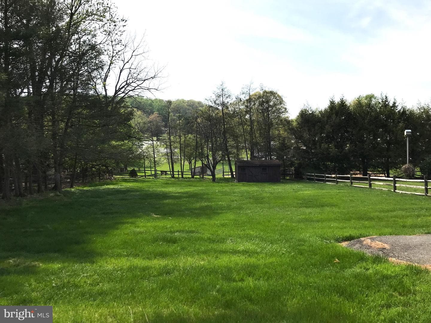211 New Castle Drive photo 52