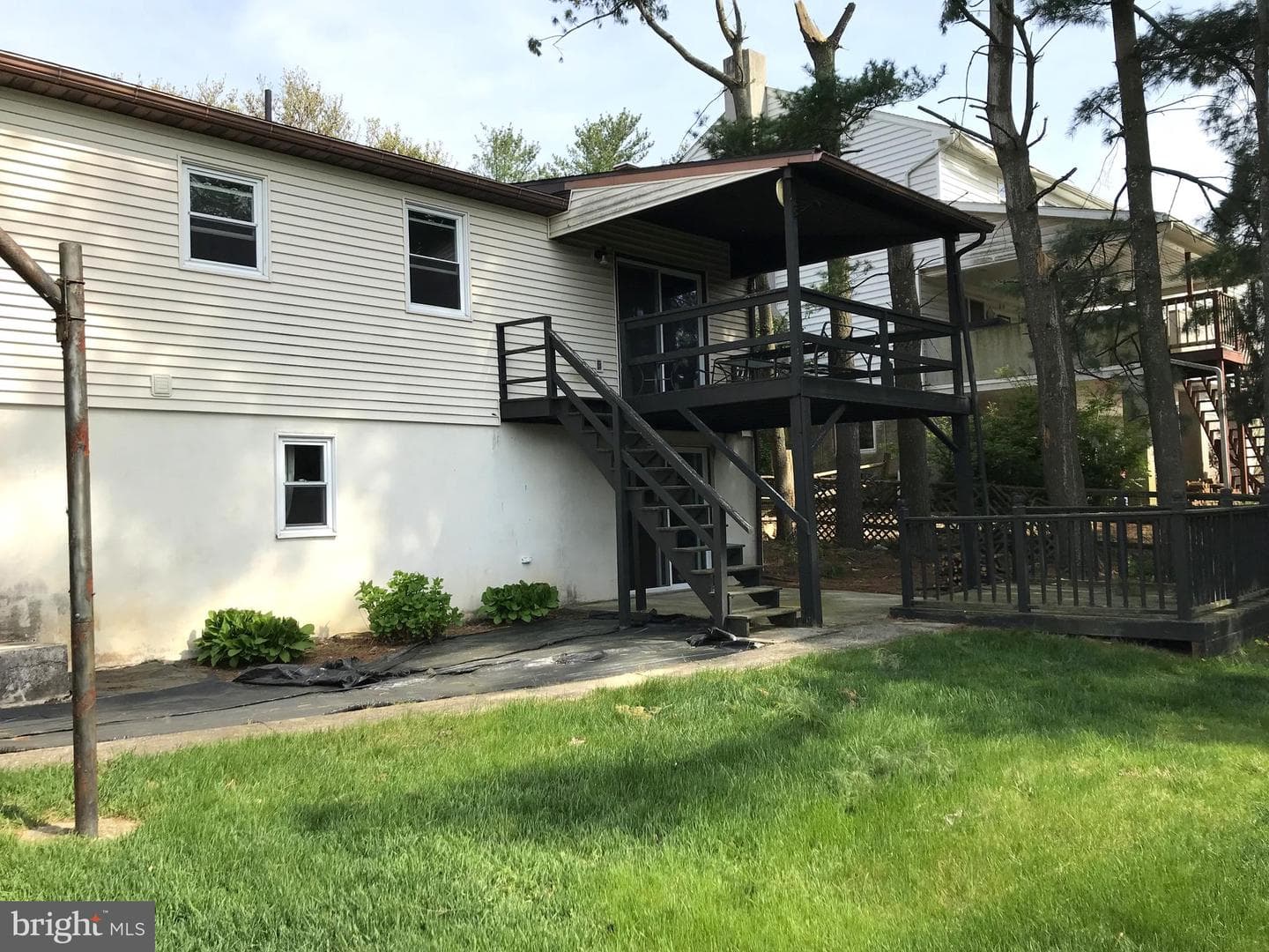 211 New Castle Drive photo 55