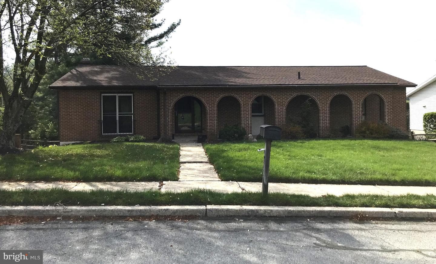 211 New Castle Drive photo 63