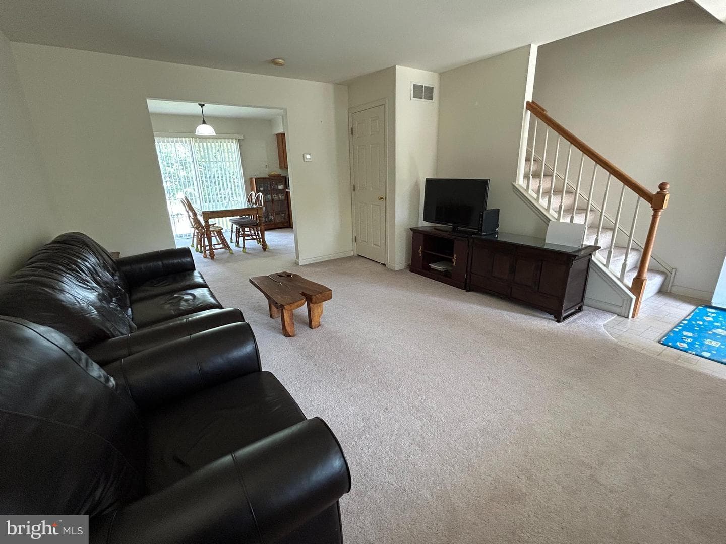 349 Oneida Drive photo 10