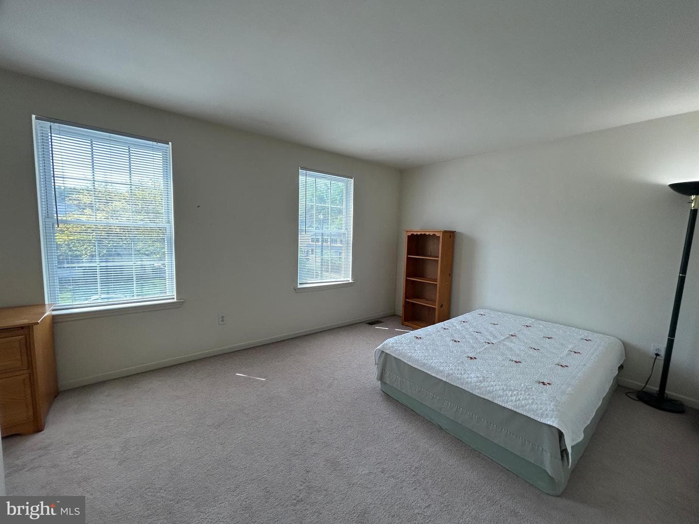 349 Oneida Drive photo 31