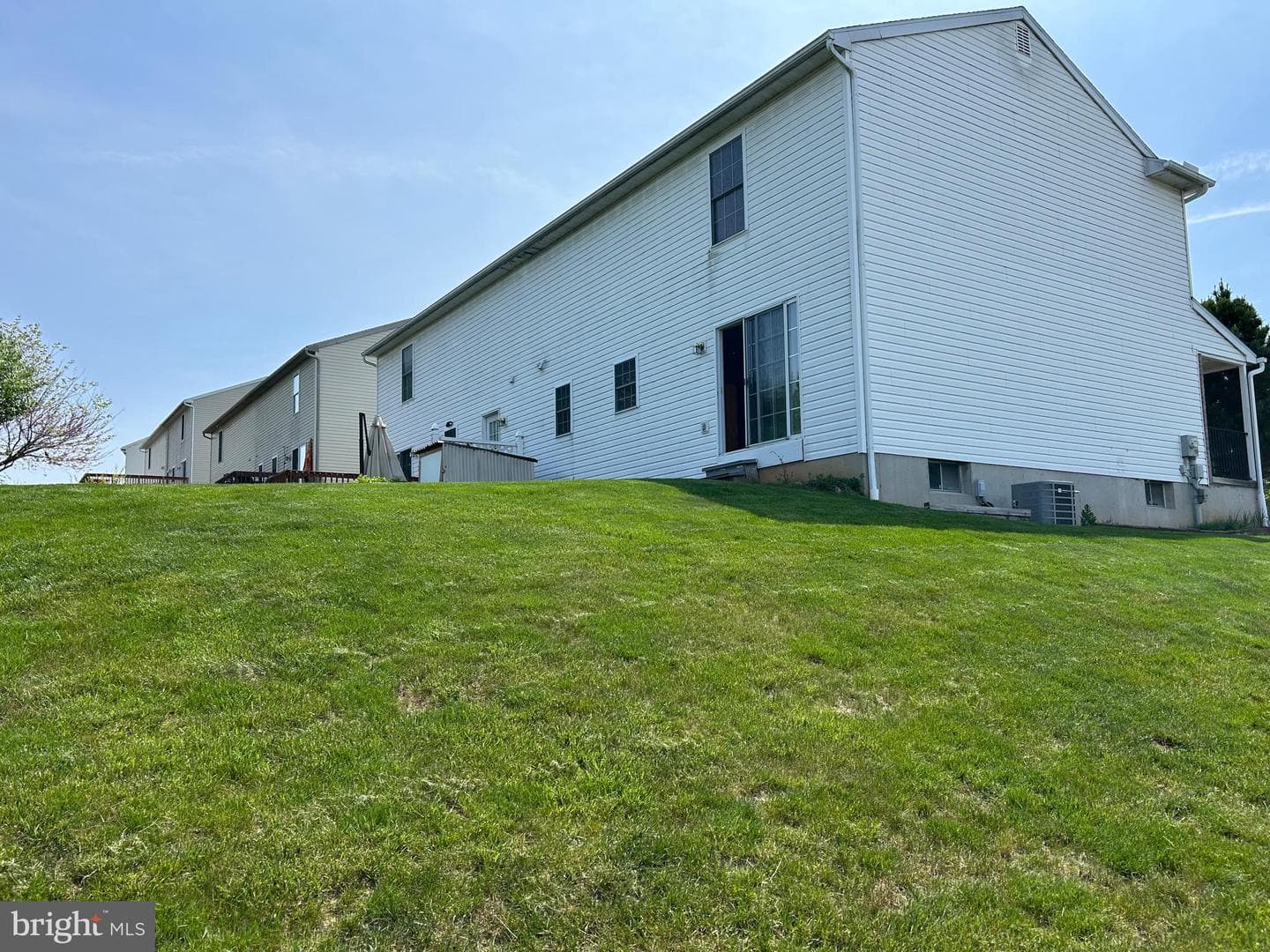 349 Oneida Drive photo 33