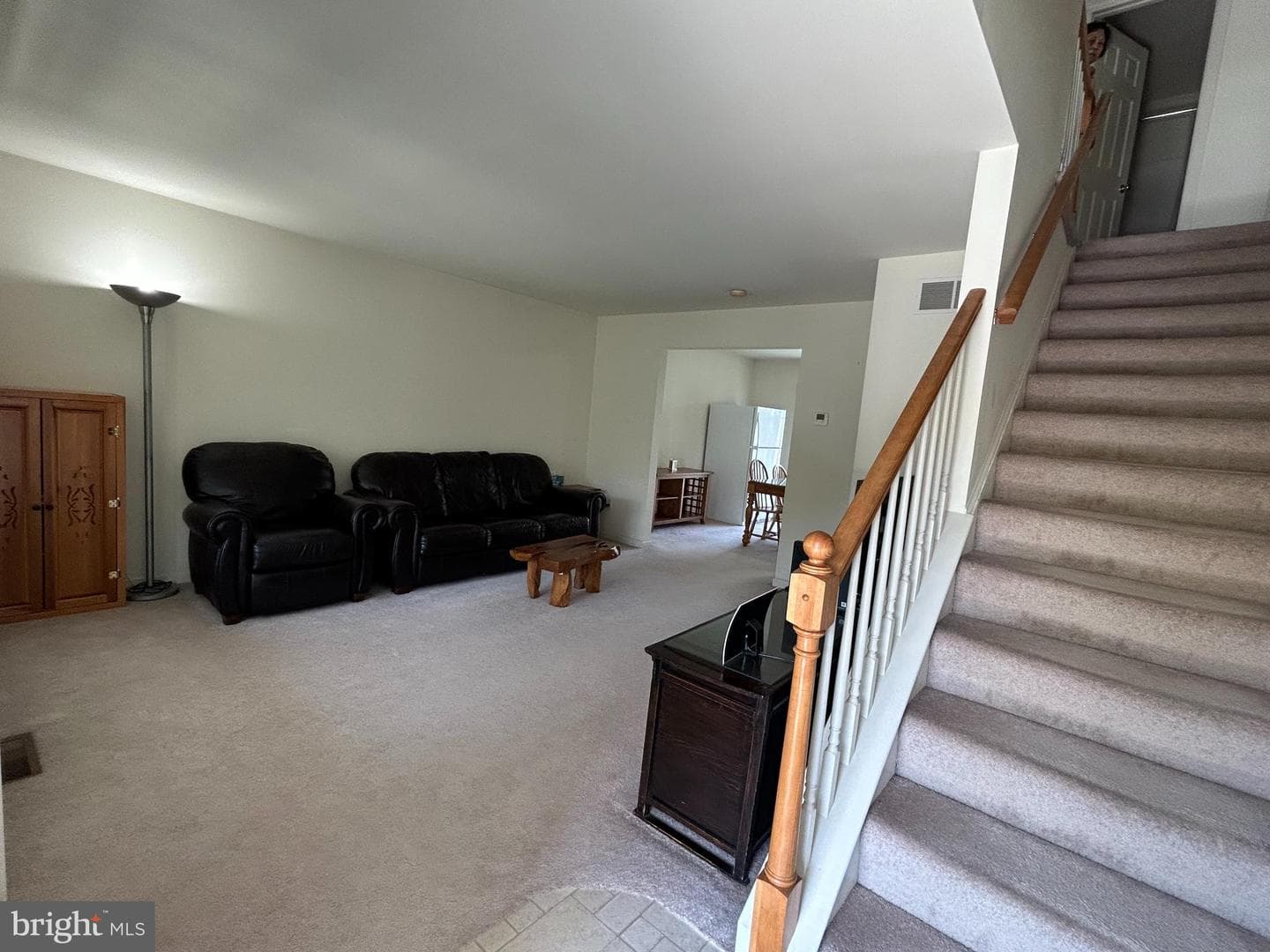 349 Oneida Drive photo 9