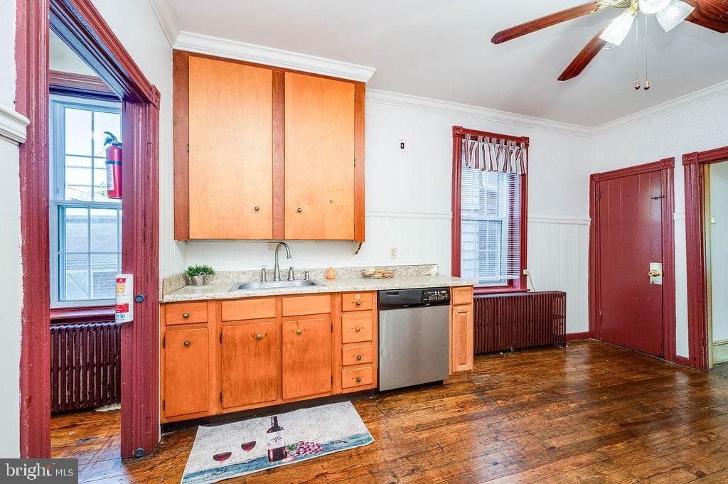 138 W Broad Street photo 20