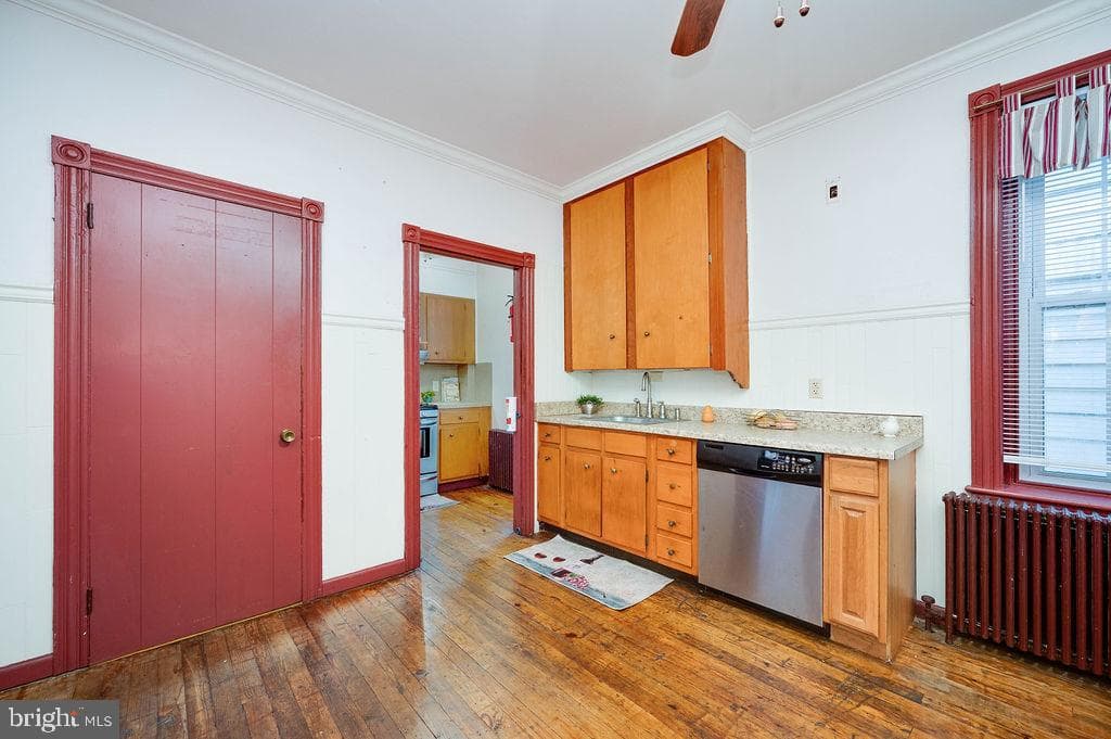 138 W Broad Street photo 23