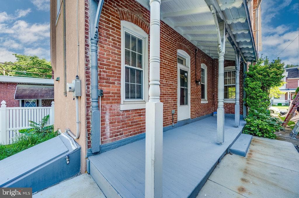 138 W Broad Street photo 5