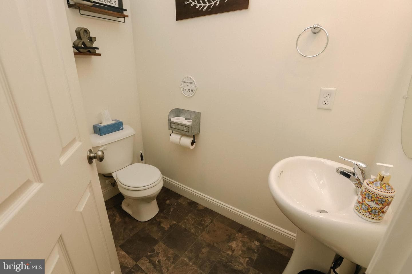 40 Wexford Court photo 18