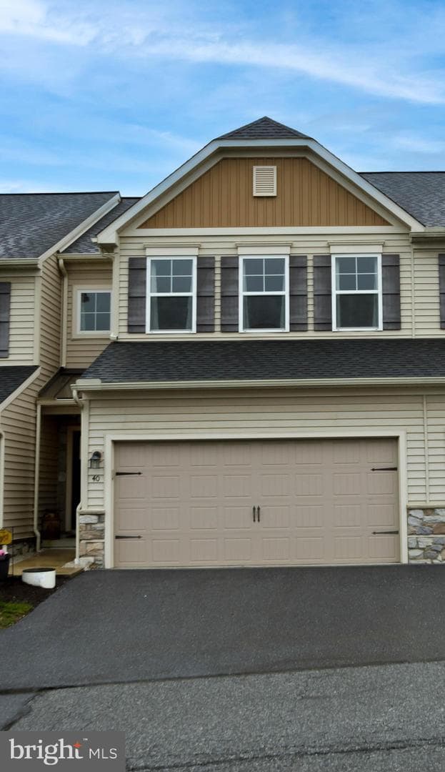 40 Wexford Court photo 2