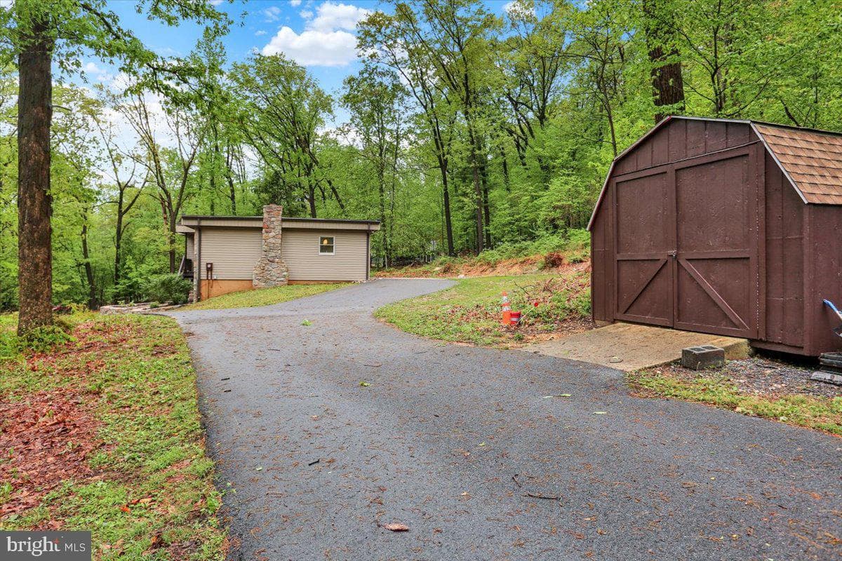 250 Skyline Drive photo 44