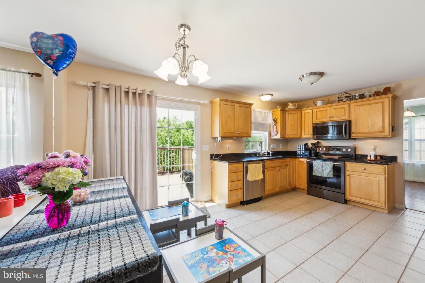 389 Mountain Bl photo 10