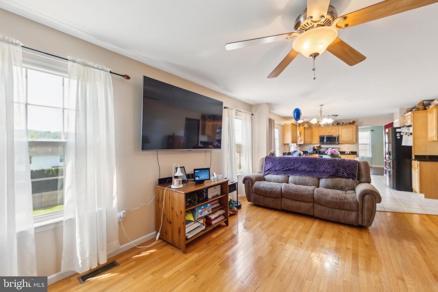 389 Mountain Bl photo 13