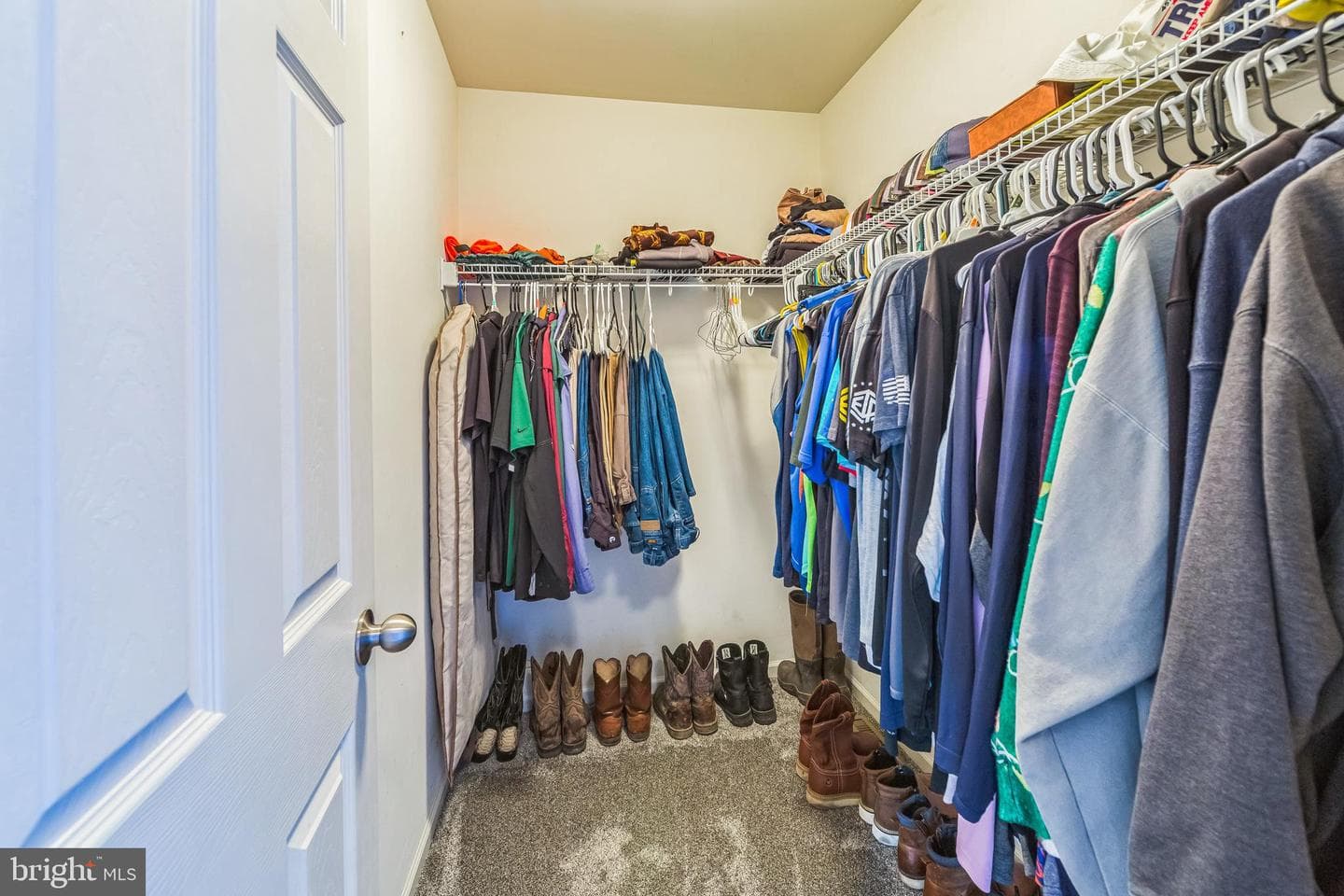 389 Mountain Bl photo 18