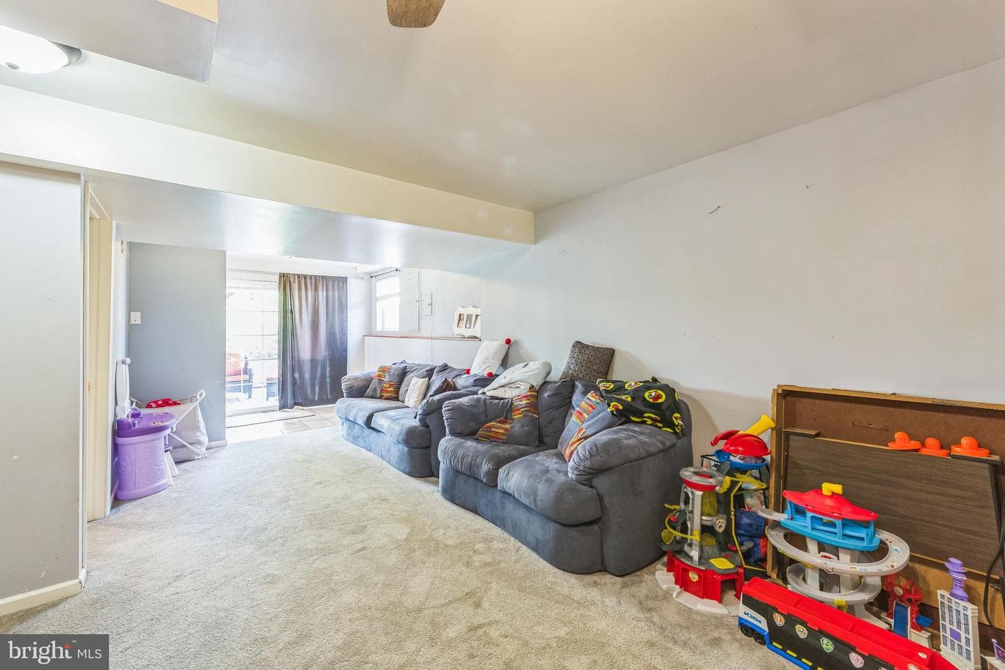 389 Mountain Bl photo 32