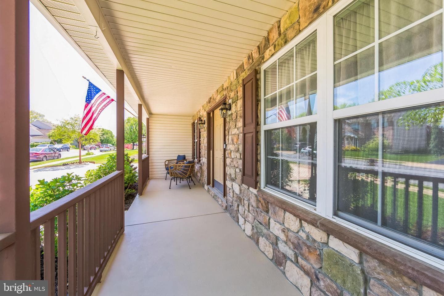 389 Mountain Bl photo 4