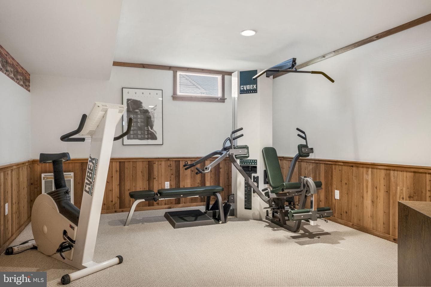 2909 Cotswold Road photo 31