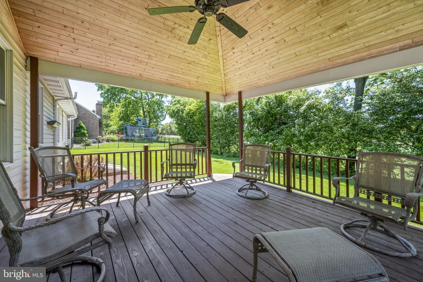 2909 Cotswold Road photo 36