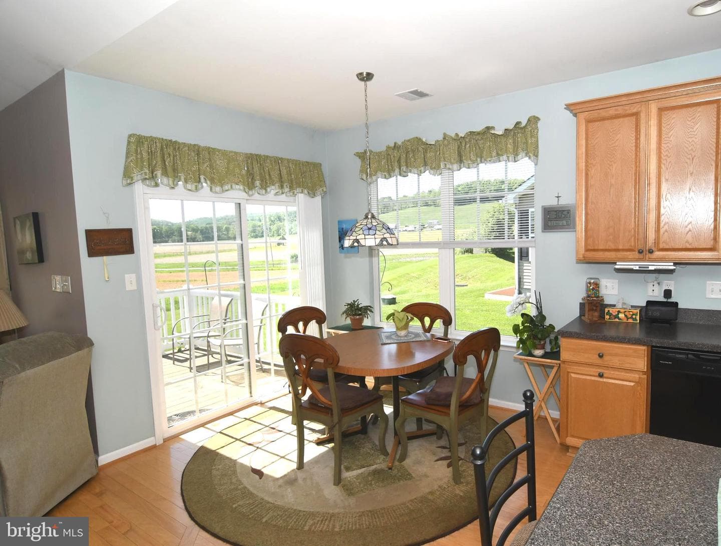 89 New Hope Boulevard photo 11