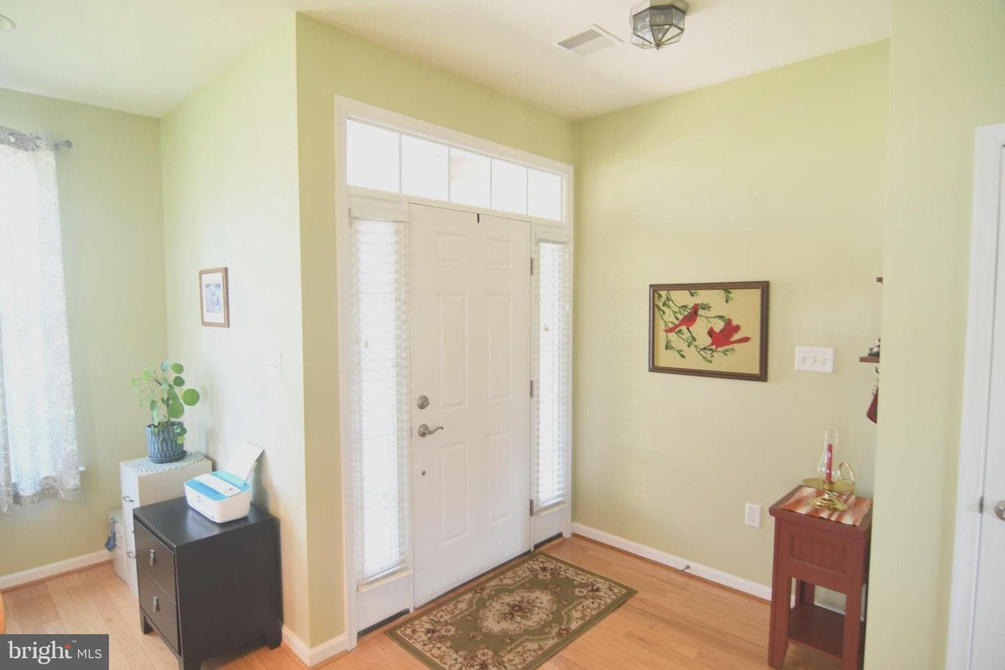 89 New Hope Boulevard photo 3