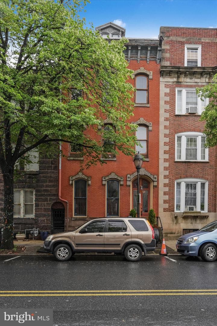226 S 5th Street, Reading
