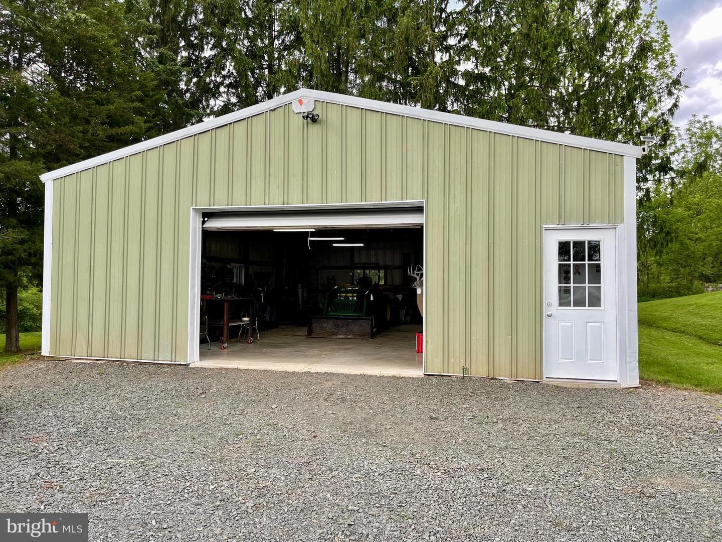 305 Gunhart Road photo 39