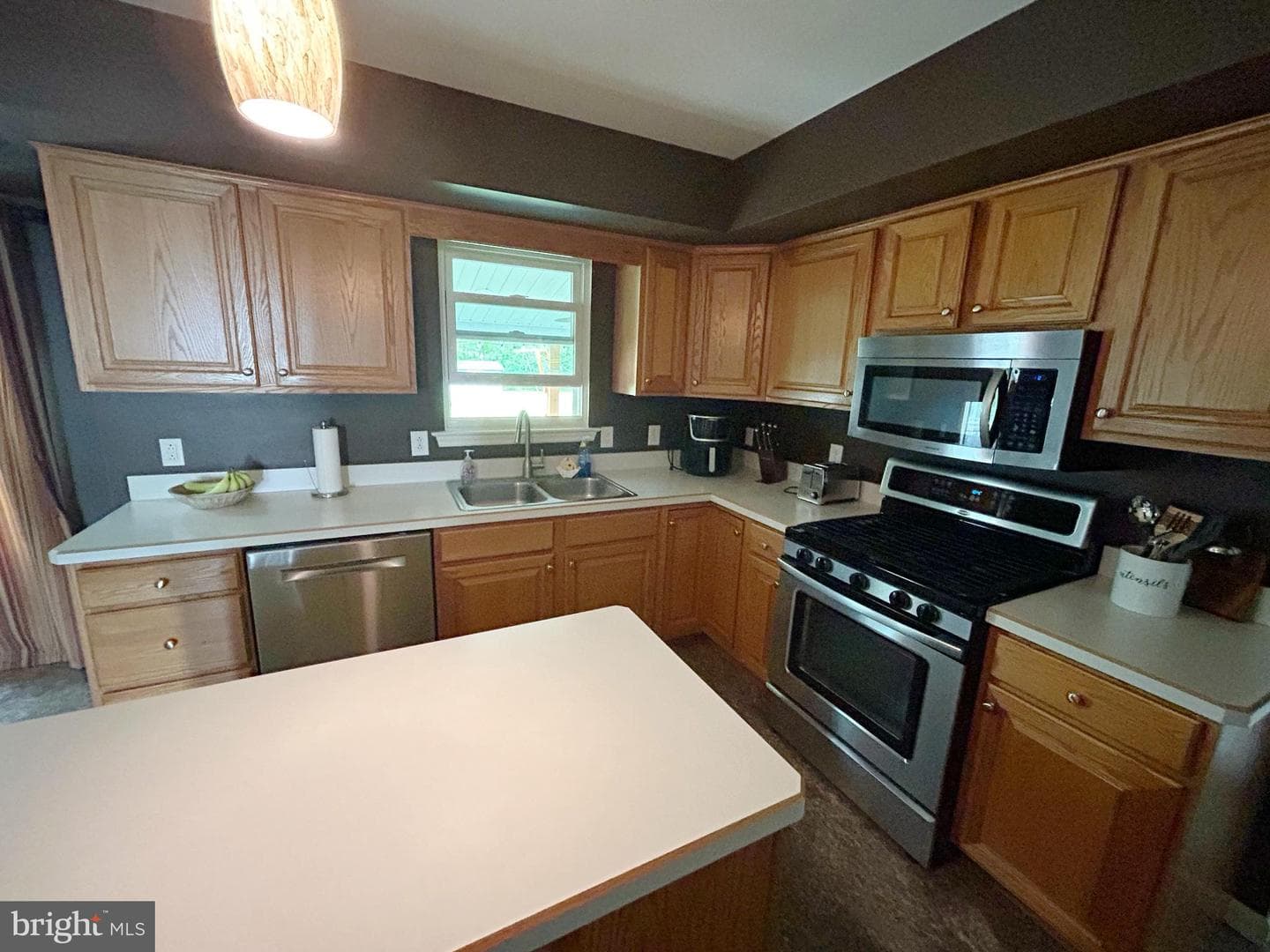 3603 Regency Drive photo 7